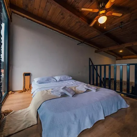 Stone Hotel